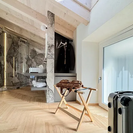 Reverie - Boutique Bellano