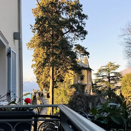 Reverie - Boutique 3*