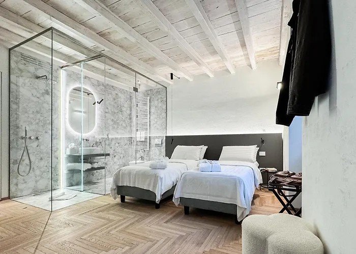 Reverie - Boutique Bellano