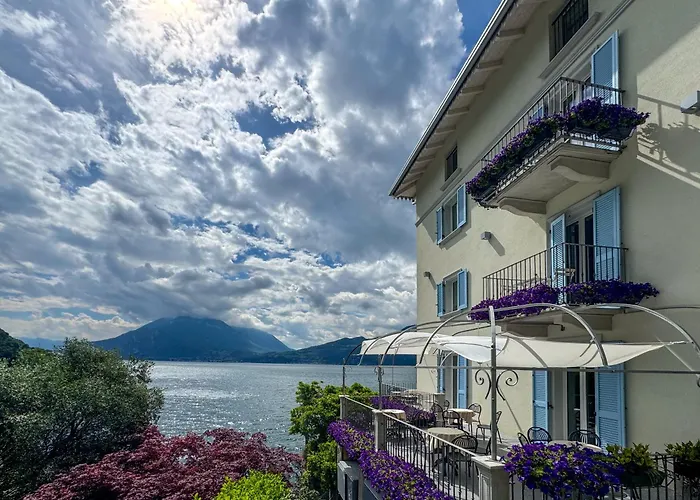 Reverie - Boutique 3*