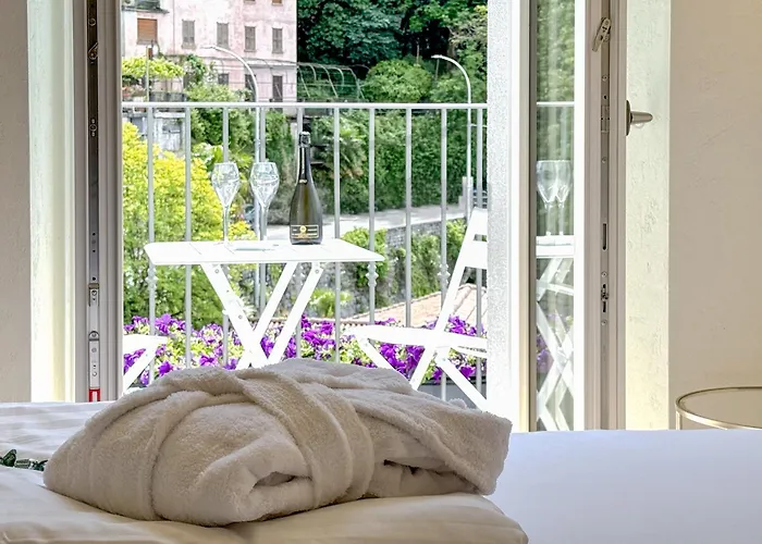Reverie - Boutique Hotel